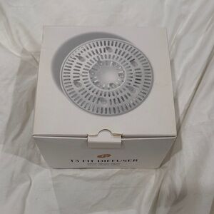 NWT T3 Fit Diffuser in White